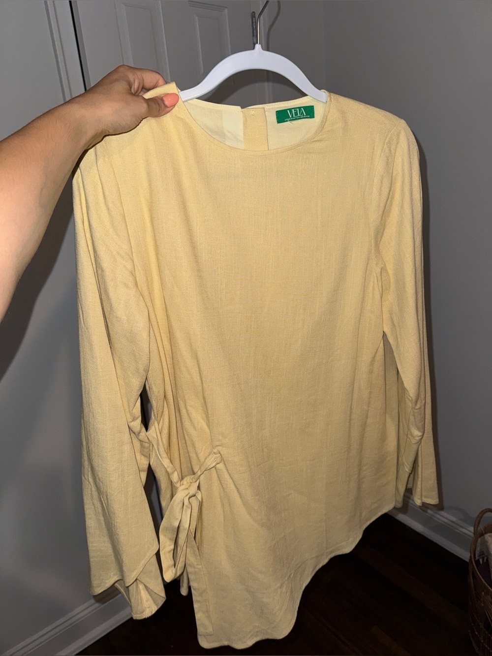 Vela Yellow Tie-Waist Long Sleeve Women's Top Size M